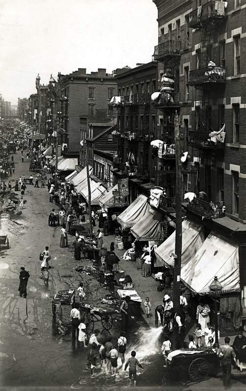 Hester St Lower East Side 1901 Autors: Strikis New York