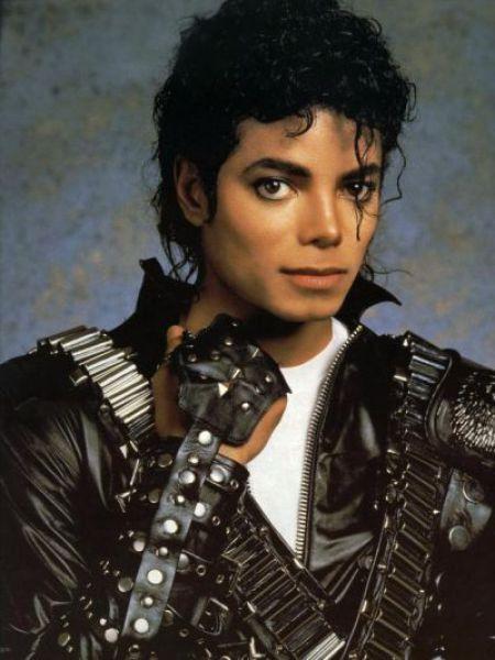 1 Michael Jackson 23175515 Autors: BLACK HEART slavenību facebook fani! :)