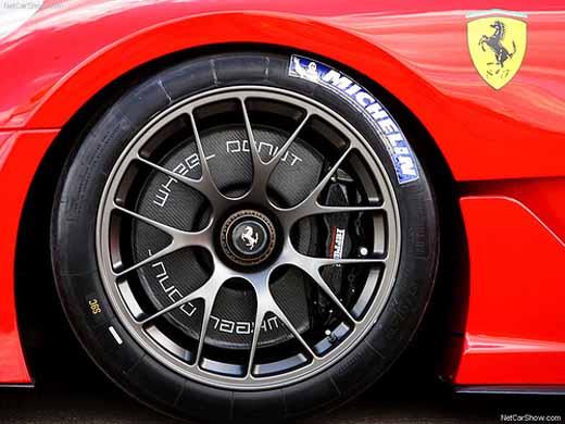 Autors: Fry Ferrari 599XX