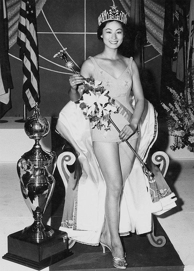1959g uzvarētāja 22g jaunā... Autors: princeSS /Miss Universe/