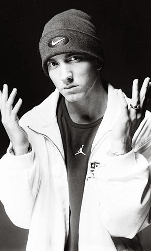 Vinjam ir tetoveejums ar... Autors: Džeina Eira Marshall Bruce Mathers III