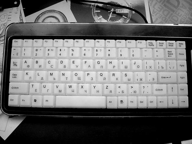 mana klaviatūra ir alabētiskā... Autors: SoullesS Why am i Weird?