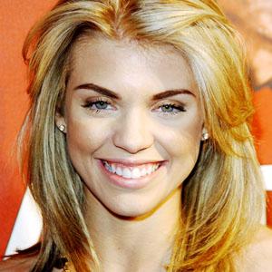 AnnaLynne McCorddzimusi... Autors: spūldzze Beverly Hills 90210