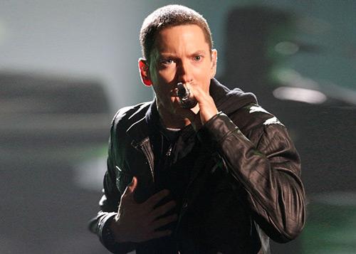 Best HipHop Video Eminem... Autors: molko 2010 mtv video music awards