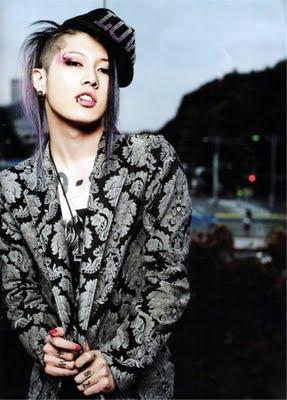  Autors: Krikachan Miyavi!!!!!!!!!