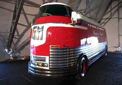 30vieta 1953gada GM Futurliner... Autors: PankyBoy Dārgākie auto pasaules vēsturē.