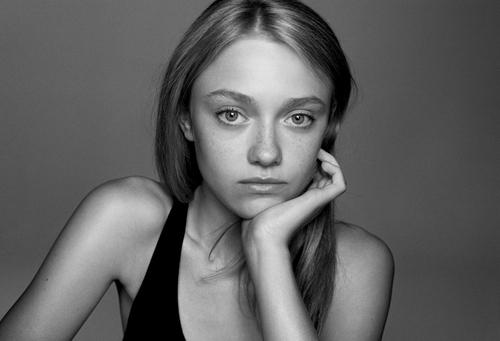  Autors: neticubrīnumiem Dakota Fanning