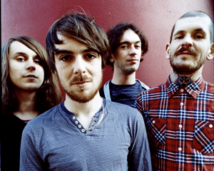Pulled Apart By Horses  Back... Autors: Mellon Collie New Music(rock)