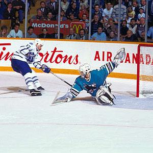  Autors: Fosilija Artūrs Irbe labāks par Ron Hextall?