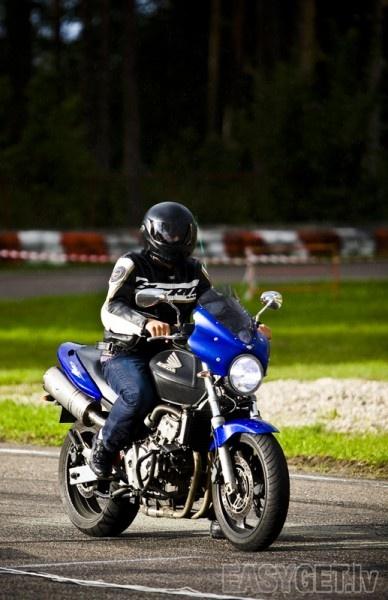 No Biķernieku drag race... Autors: Fosilija Kāpēc es tagad tirgoju/mainu motociklu!