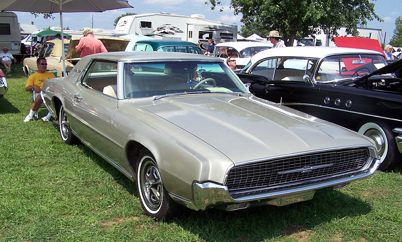 Ford Thunderbird  piektā... Autors: Kapuriņs USA muskuļi plašākā skatijumā 4. daļa - Ford