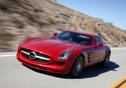 MercedesBenz SLS AMG Roadster... Autors: krixis72 2011 gada seksīgākās automašīnas