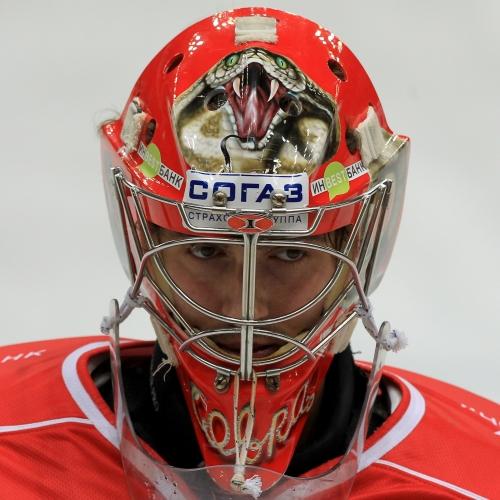 Jevgenijs Konobrijs Spartak Autors: Fosilija KHL vārtsargu maskas