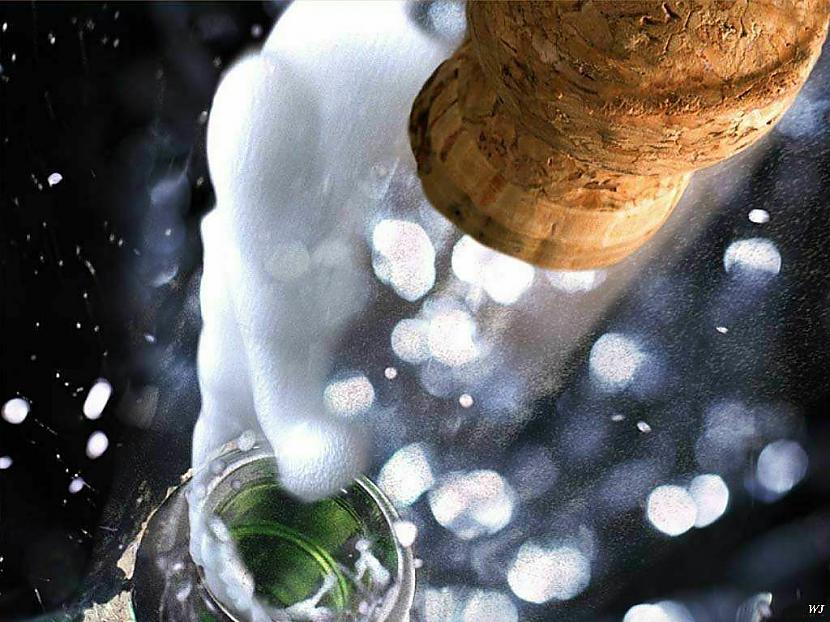 Vai taisnībaka no šampanieša... Autors: Graustu Miljonārs [1.daļa] Atbildes uz interesantiem jautājumiem