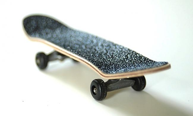 Fingerboarda dēlītis izskatāš... Autors: madeinlv Fingerboard