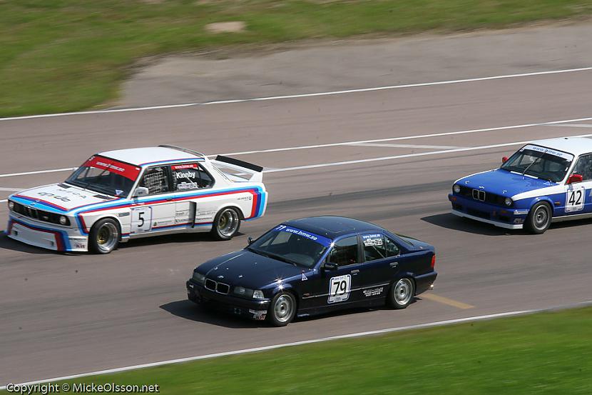  Autors: awoken Bmw e28 m5 csl