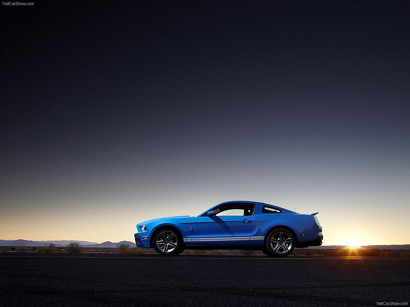  Autors: CaAtis Ford Mustang + Wallpapers..