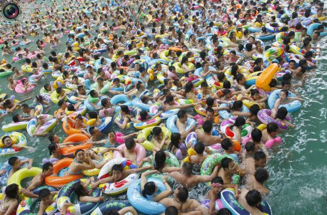 Ķīnā šovasar bija ļoti karsti... Autors: ainiss13 2010. gads fotogrāfijās.