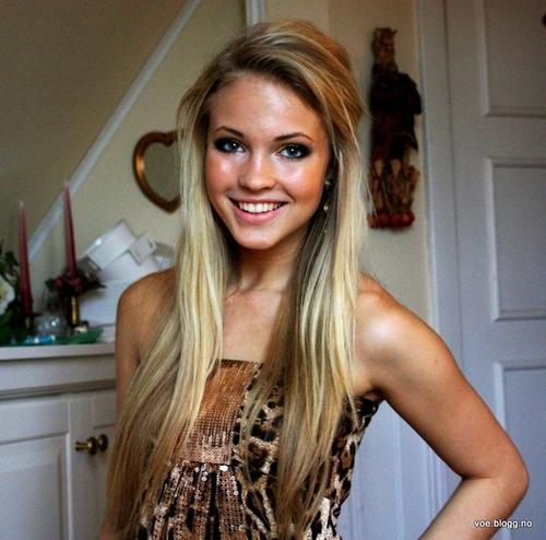  Autors: Lovemeorhateme Emilie Nereng