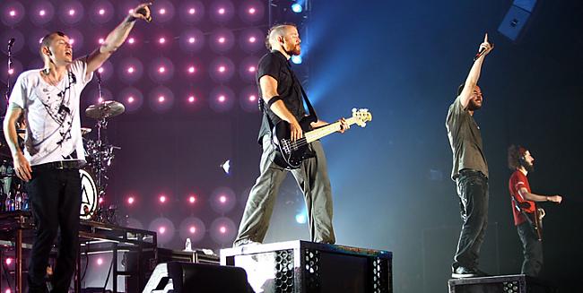 linkin park Autors: oliveforgetme live concerts