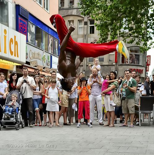  Autors: aidzis06 NYC ielu akrobati (WOW)