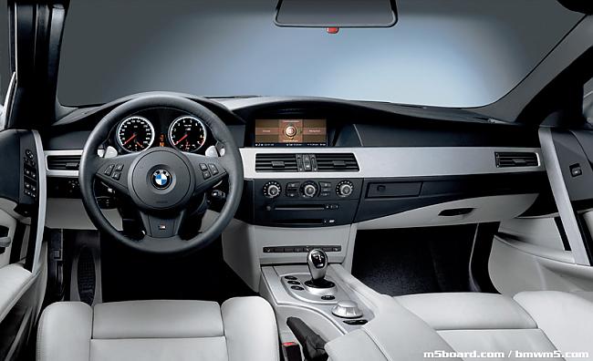E60E61 Touring interjers Par... Autors: KeyKey BMW M5 - klusais monstrs