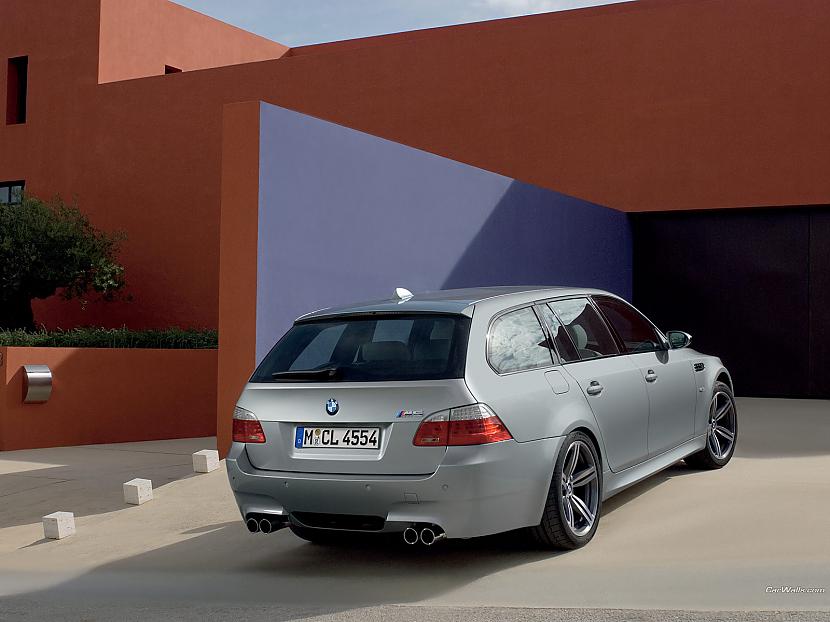  Autors: val4us BMW 5 series wallpapers