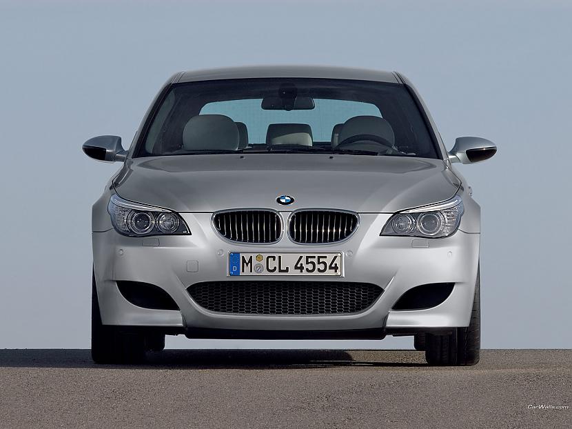  Autors: val4us BMW 5 series wallpapers