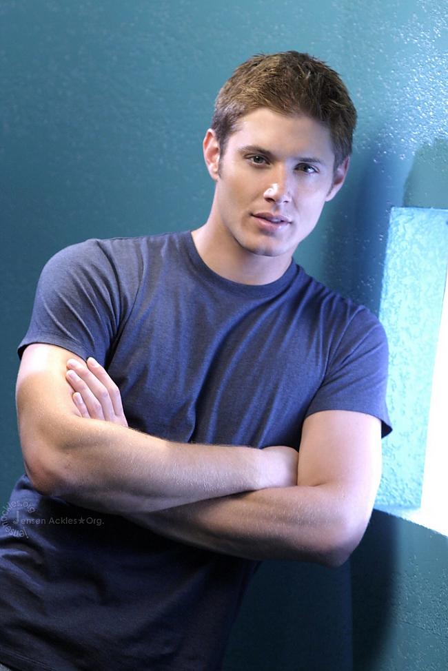  Autors: Ziedcats Jensen Ackles