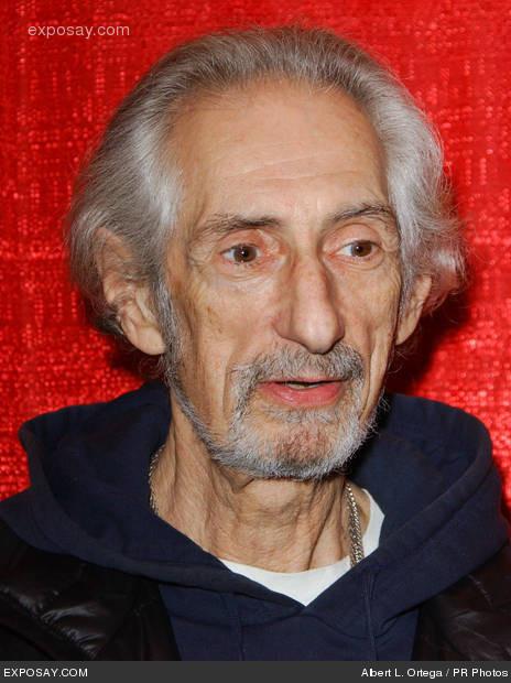  Larry Hankin  Mr Heckles Autors: PaPaRaCiIi Friends - Draugi