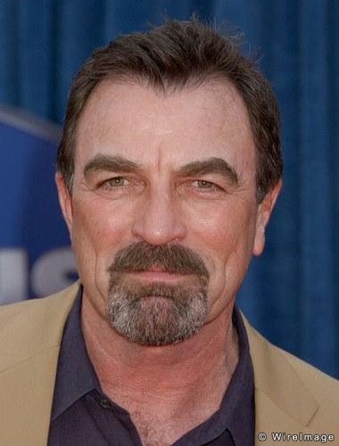 Tom Selleck  Richard Burke Autors: PaPaRaCiIi Friends - Draugi