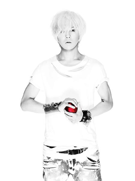 GDragon sava solo... Autors: HiYum Big Bang