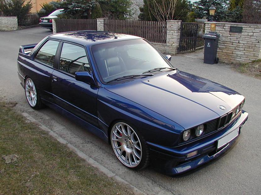  Autors: Kaneelis BMW e30