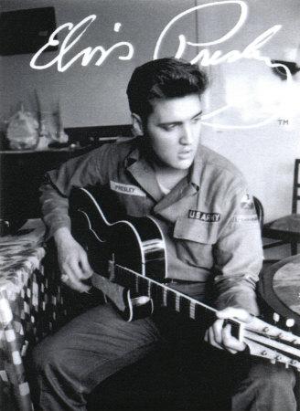  Autors: zirdziniece Elvis Presley