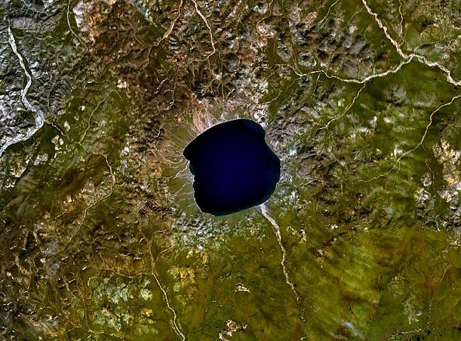 ElgigitginsKrievijā... Autors: Fosilija Lielākie meteorītu krāteri pasaulē