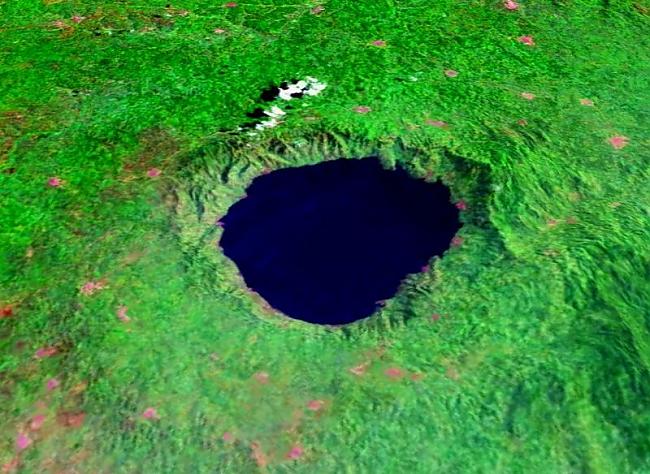 Bosumtvi ezers no kosmosa Autors: Fosilija Lielākie meteorītu krāteri pasaulē