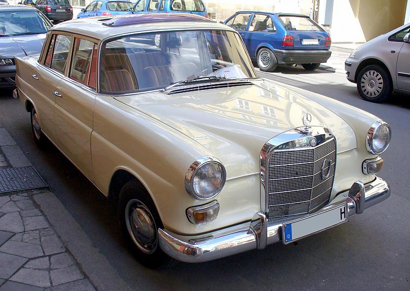  Autors: Realist Mercedes benz w110