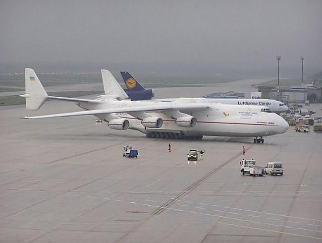  Autors: mazgavars Antonov 225