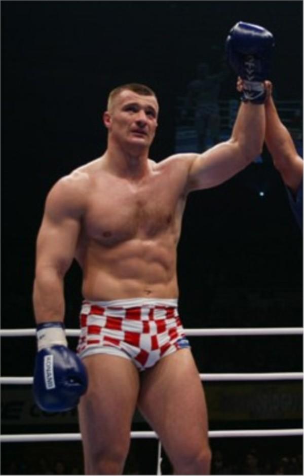  Autors: Vaira Cro Cop