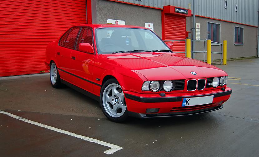  Autors: uibis BMW e34