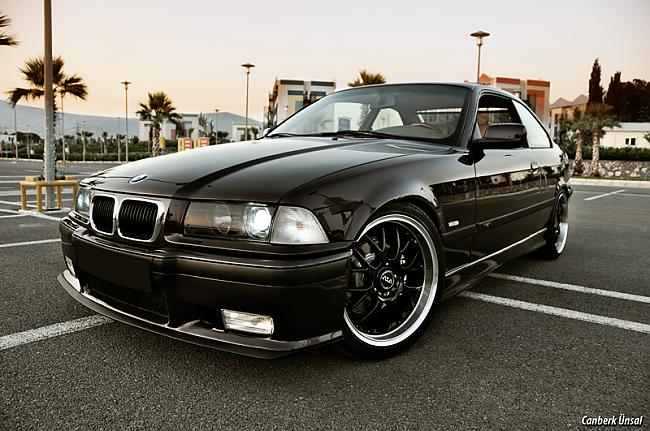  Autors: Zocs BMW e36