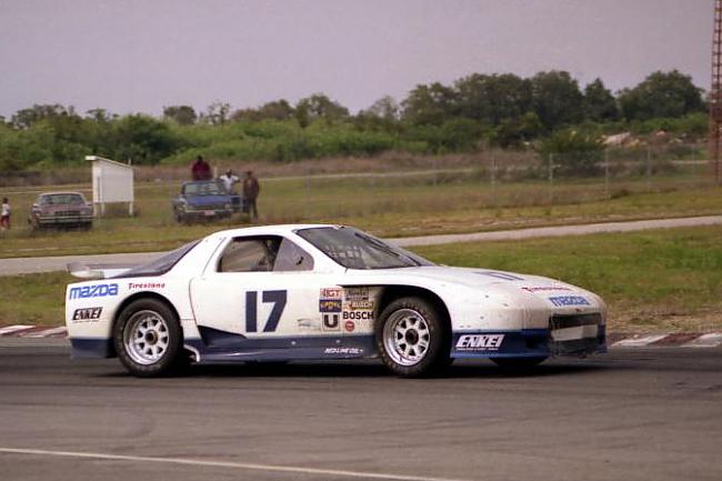 Vēl viena Mazda RX7 FC Autors: kazlēns Sebring 1988