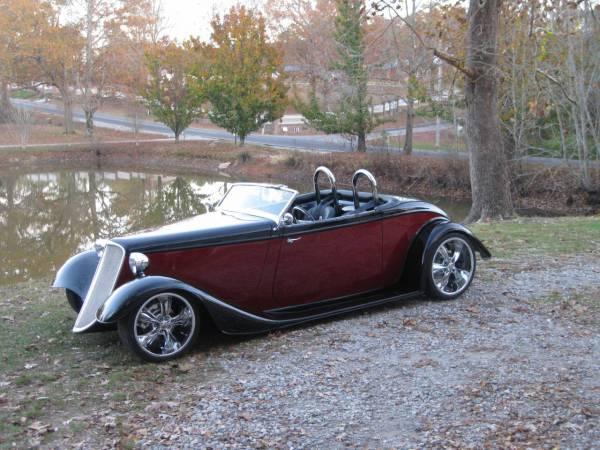  Autors: Fosilija FFR '33 Hot Rod