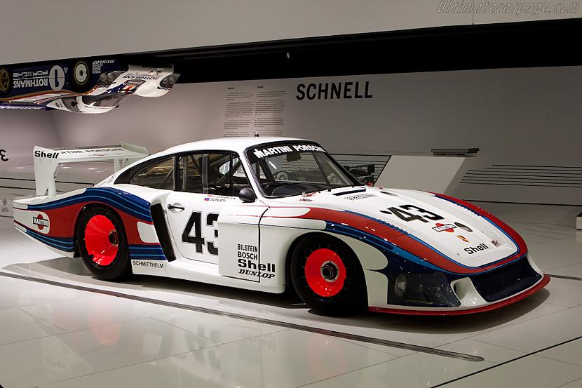  Autors: kazlēns Porsche 935