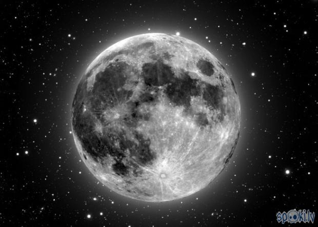 Mēness un Zvaigznes Autors: Murmuls Mēness