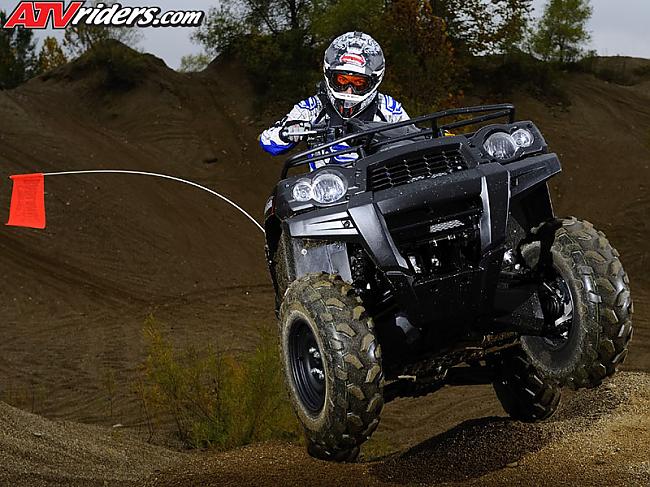 4 Autors: heartbeat Kawasaki Brute Force 650cc