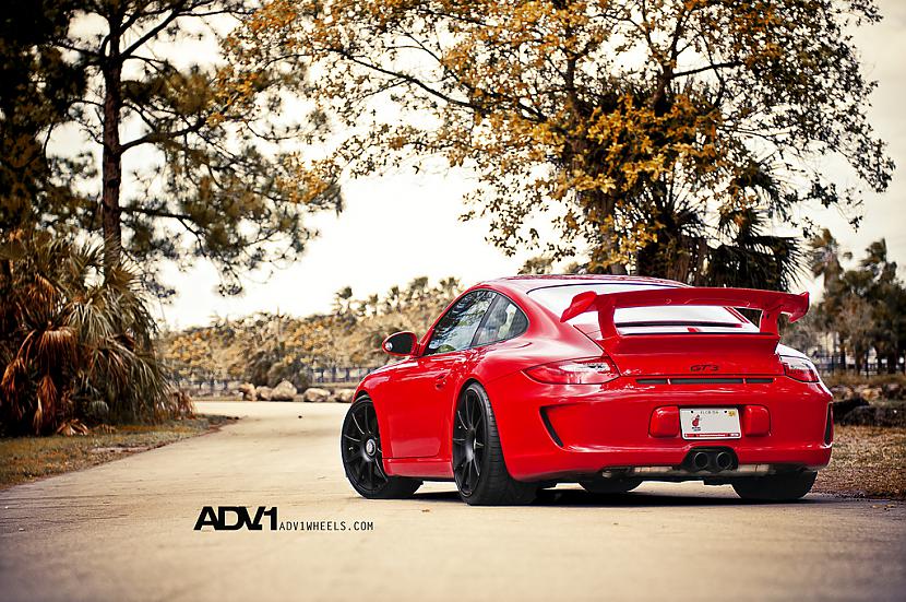 Porsche 911 GT3 997 Autors: CIs4Care Cars on sweet wheels; Pt. tres