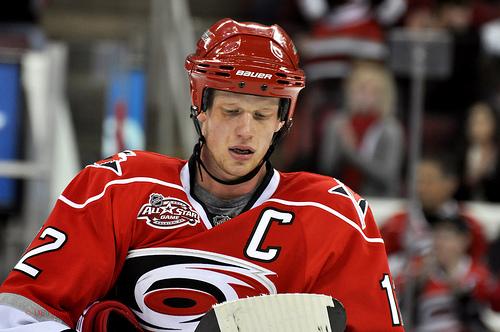 4 Eric Staal Canada  8250000... Autors: maddo2 Top 15 atmaksātie NHL spēlētāji 2010/2011 gada sezonā