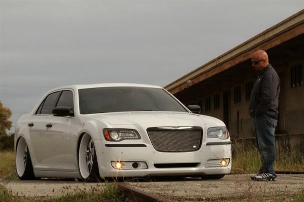  Autors: Fosilija Chrysler 300C DUB