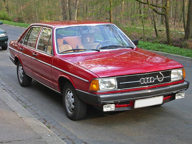 Audi 100 c2 1976  1984Audi 100... Autors: bushy AUDI 100  ... c1 , c2 ,c3  un arii c4